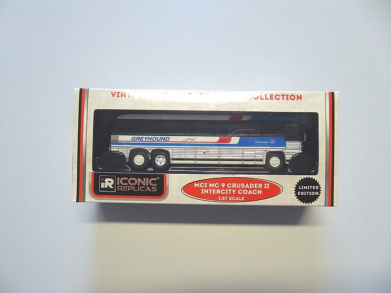 1984 MCI MC-9:GREYHOUND AMERICRUISER