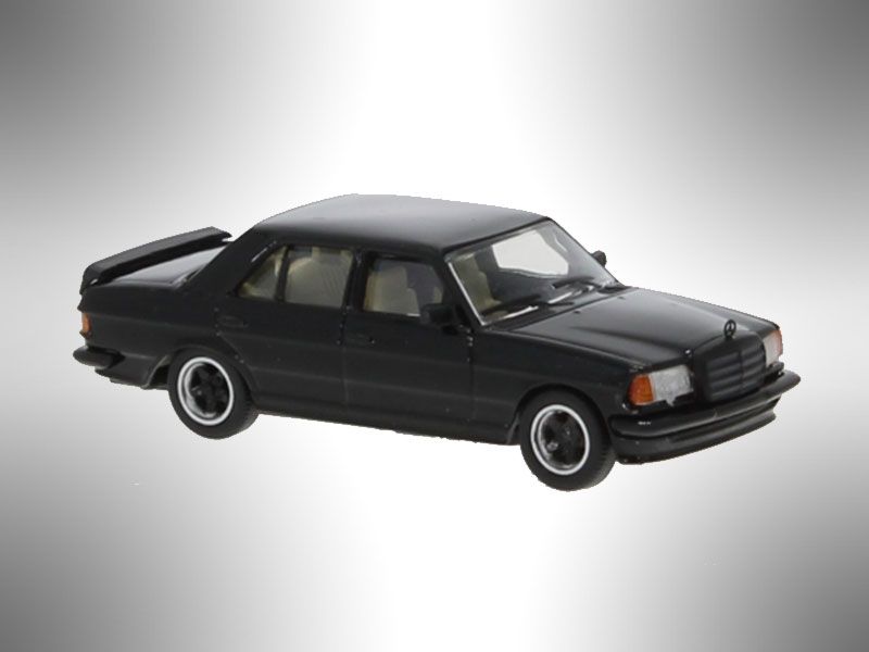 Mercedes W123 AMG, schwarz, 1980