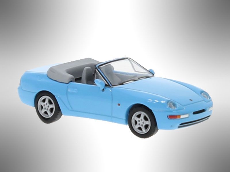 Porsche 968 Cabriolet, hellblau, 1991